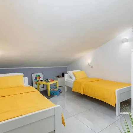 Appartamento Lukic Fažana